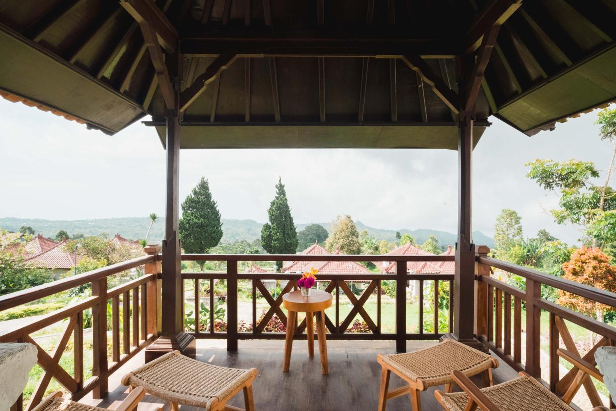 Girihill Farmhouse Munduk  Exterior photo
